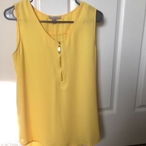 Light weight, yellow tank top